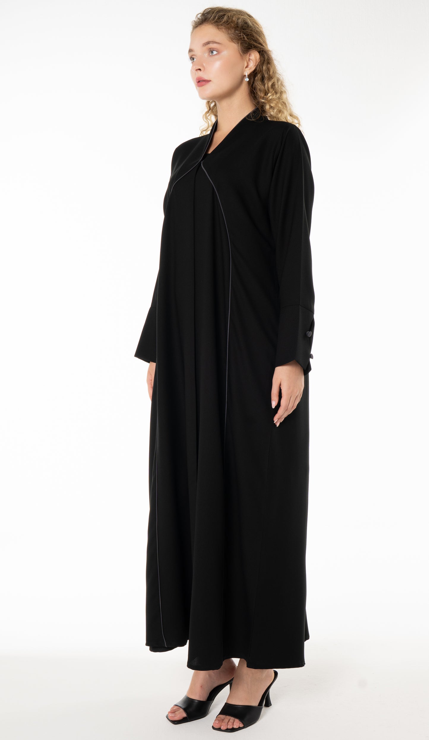 Black Abaya With Grey Color Pipping Details