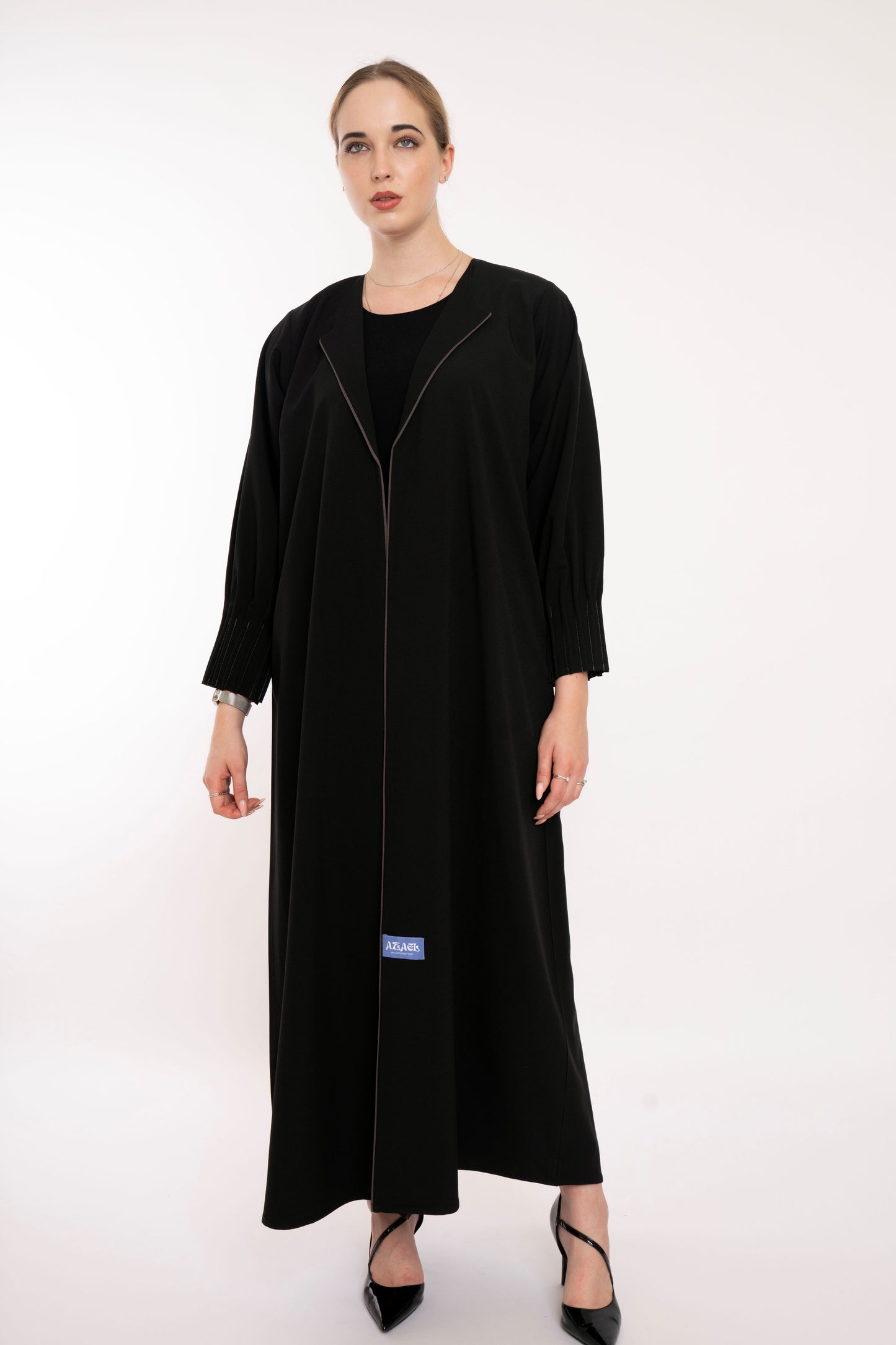 Minimal Black queen sleeve  Abaya