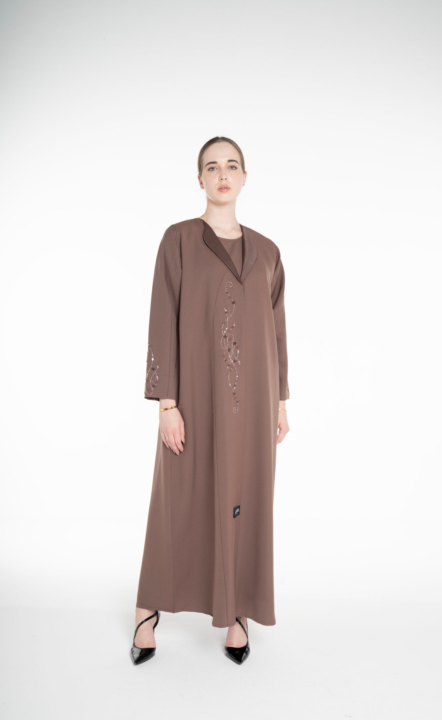 Minimal embellished coat Style  Brown Abaya