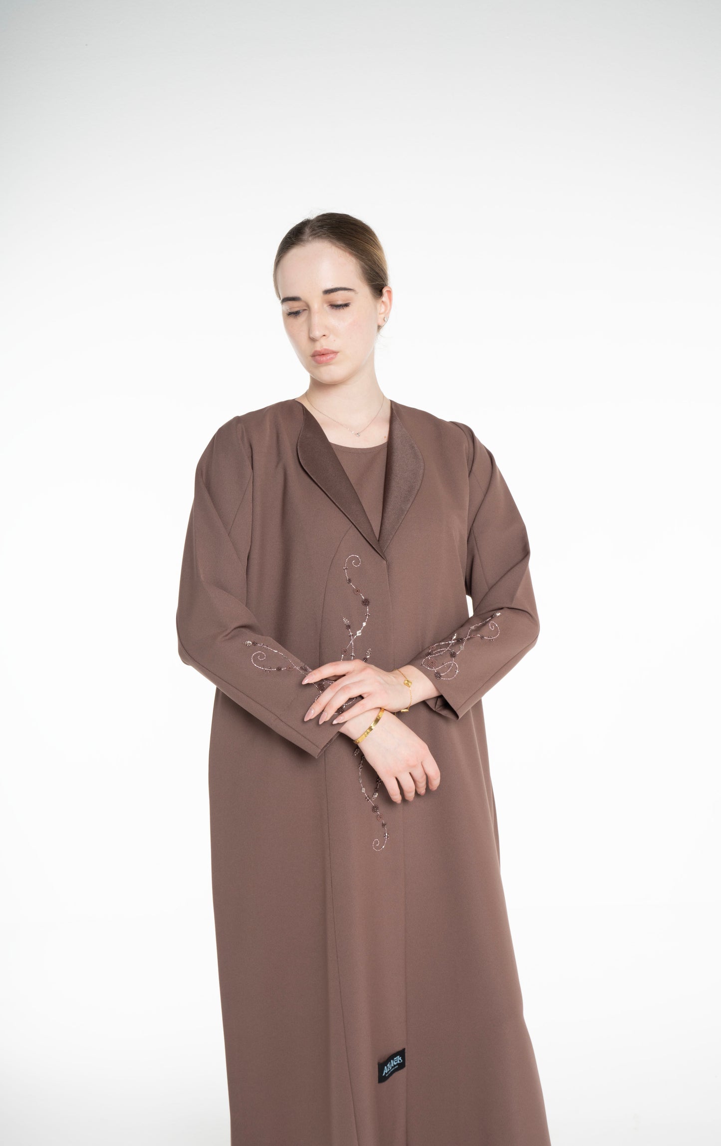 Minimal embellished coat Style  Brown Abaya
