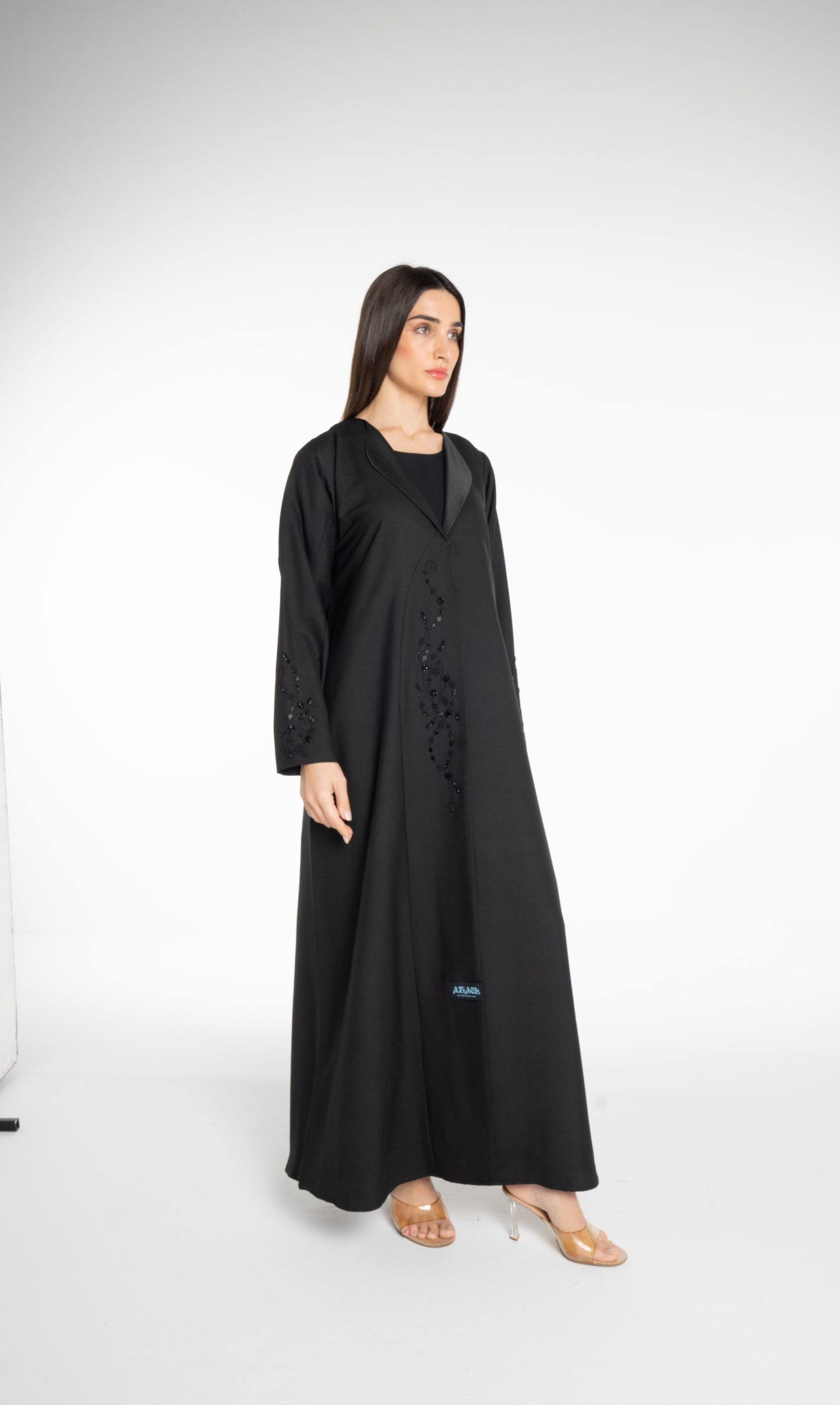 Minimal embellished coat Style  Black Abaya