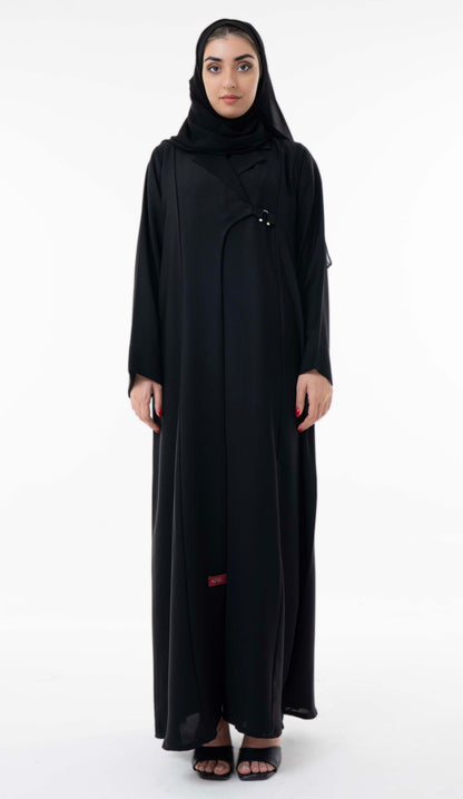 Black Abaya With Notched Collar And An Elegant Metallic Buckle