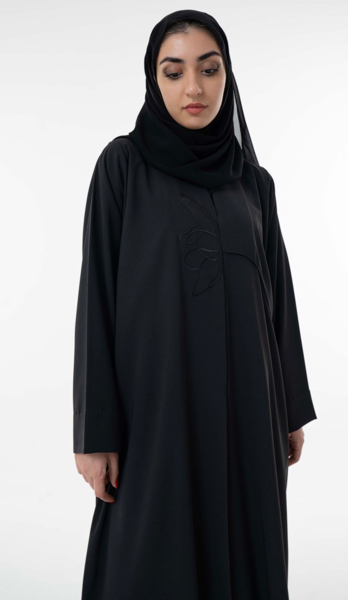 Abaya With Delicate Floral Line Embroidery