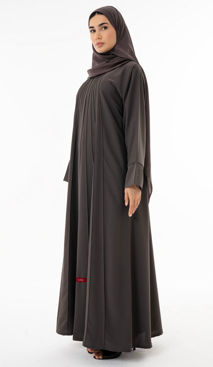 Elegant Pin-tuck Detailing On The Front Panel Of The Abaya